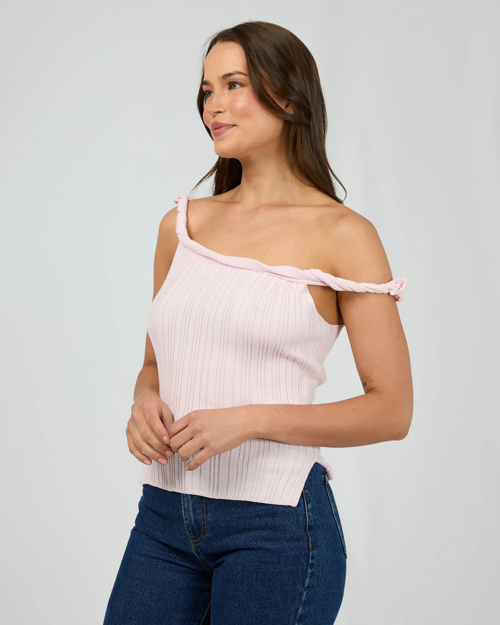 Alma Twist Top Pale Pink