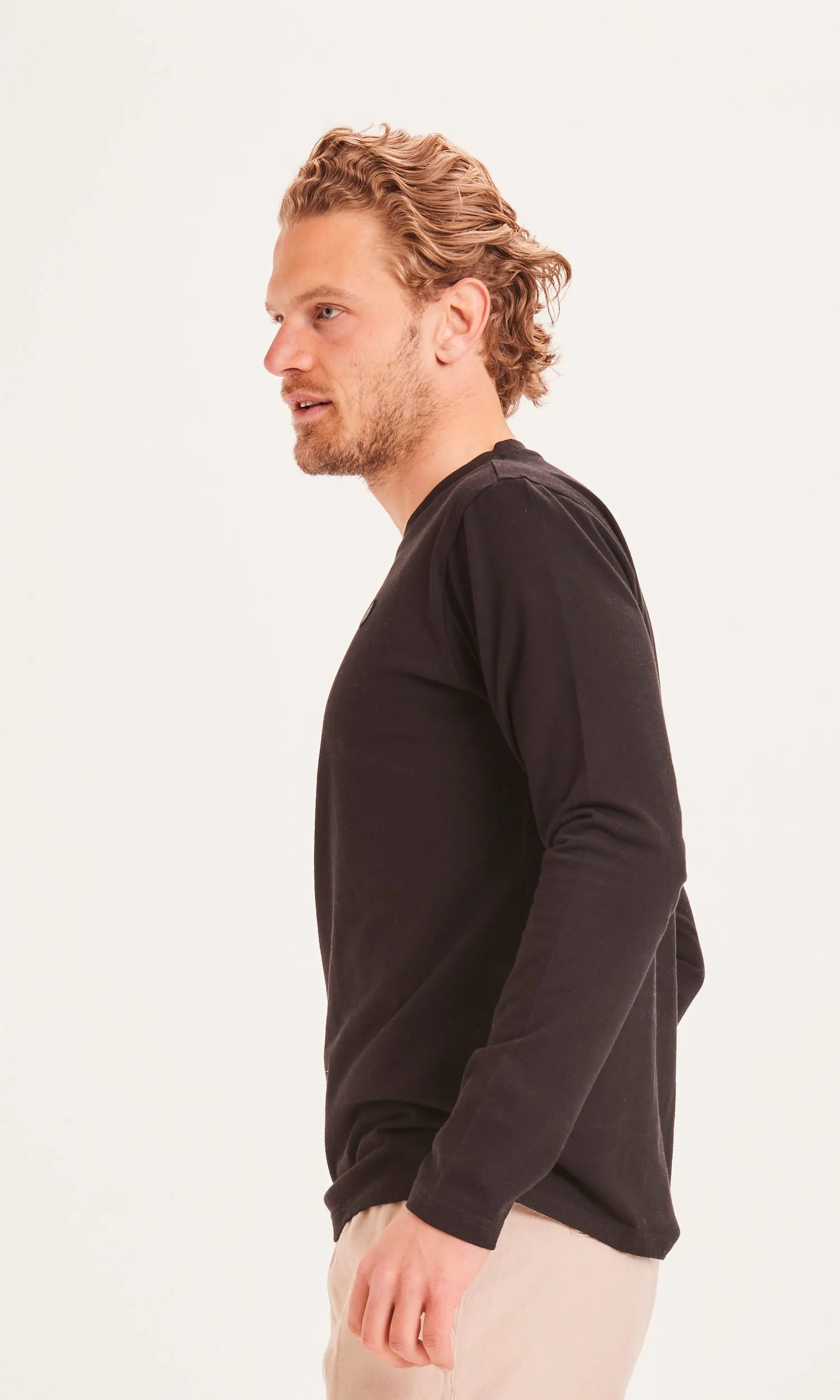Badge long sleeve - Black Jet Knowledge Cotton