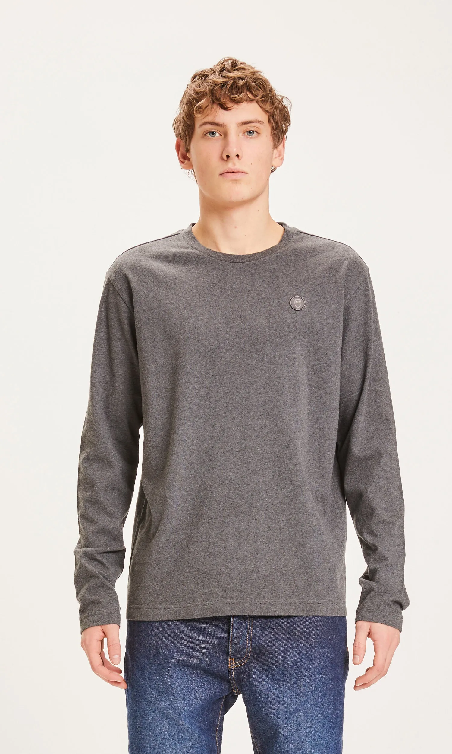Badge long sleeve - Dark Grey Melange Knowledge Cotton