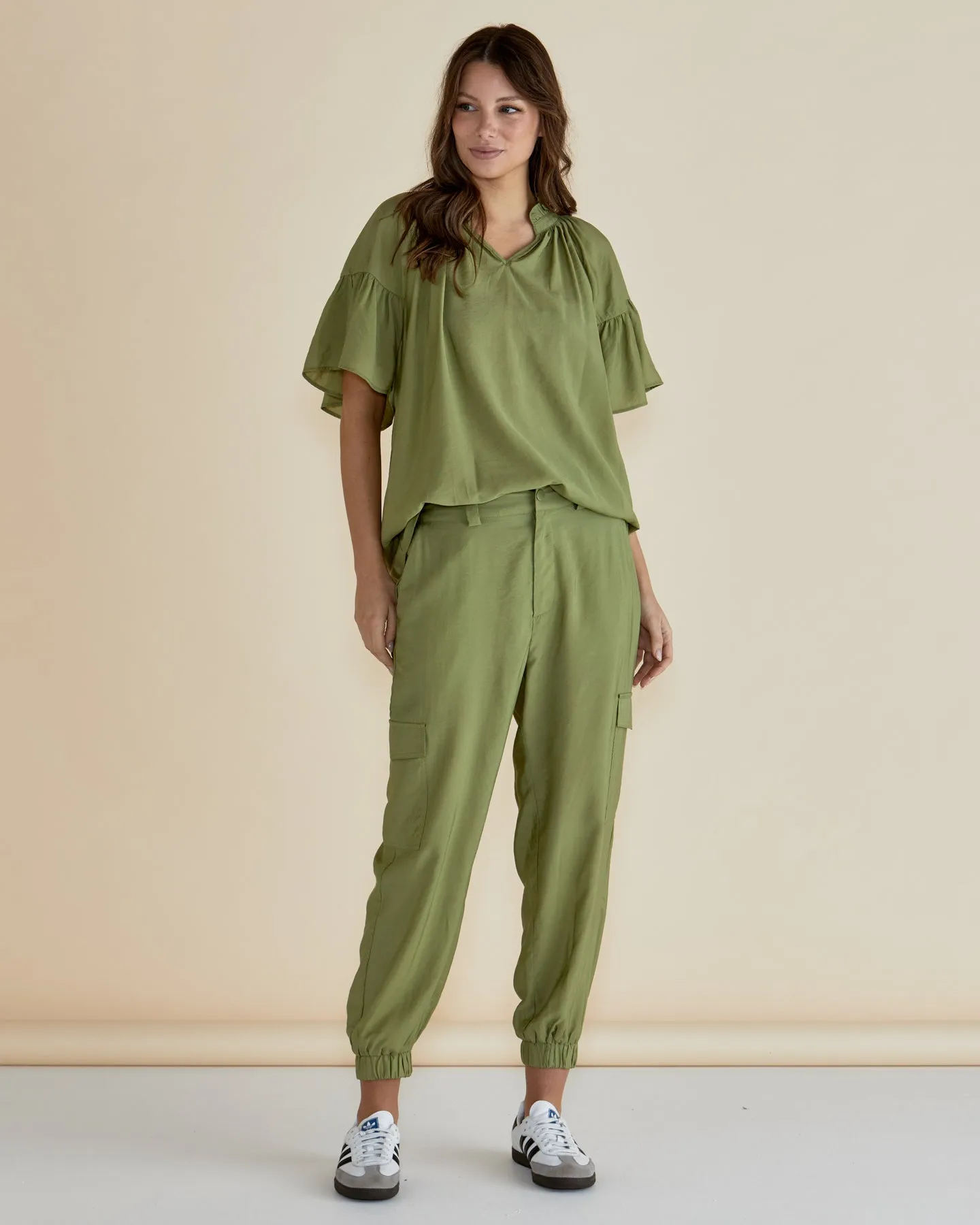 Betty Basics Adrianna Jogger Pistachio