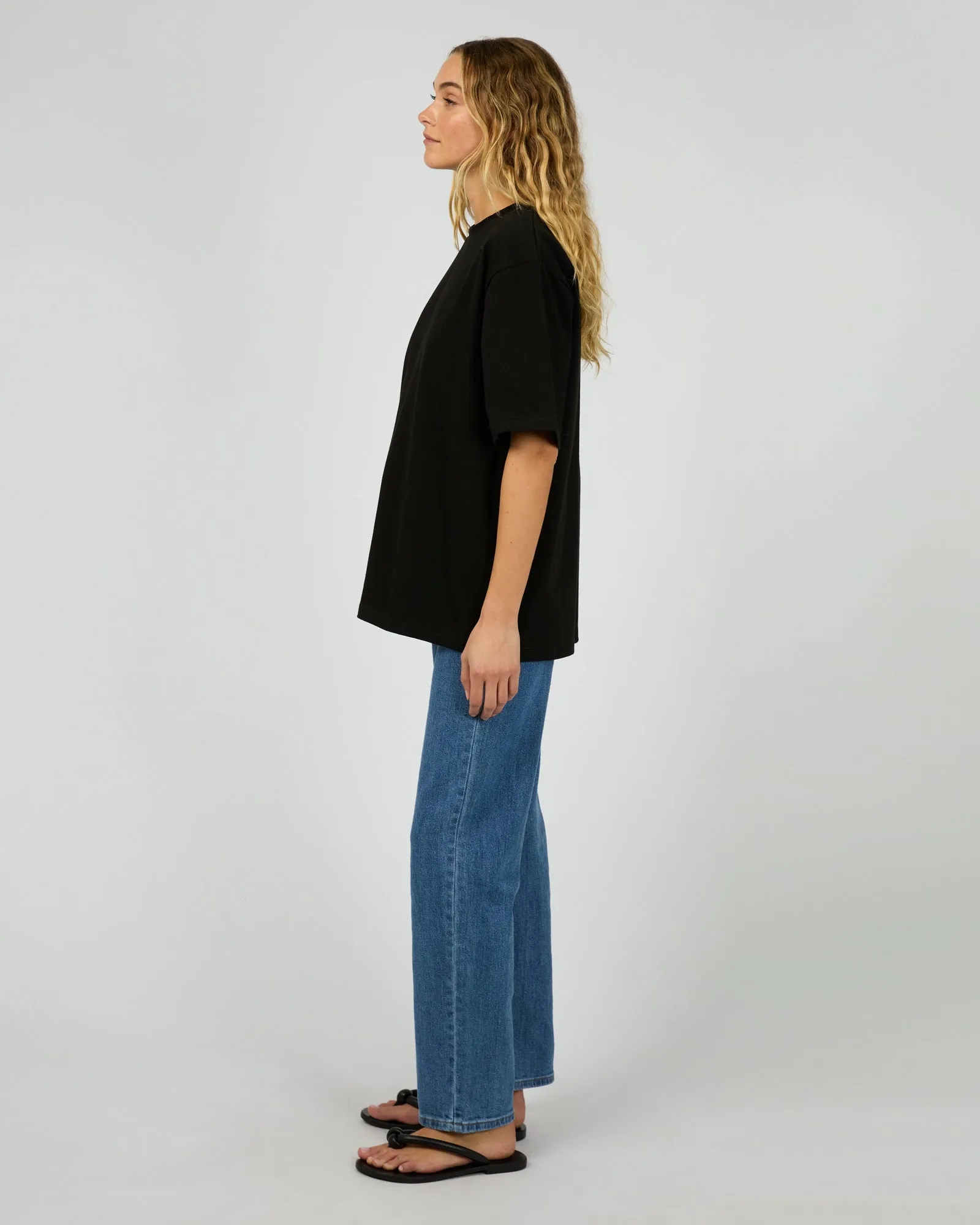Core Oversized Tee Black