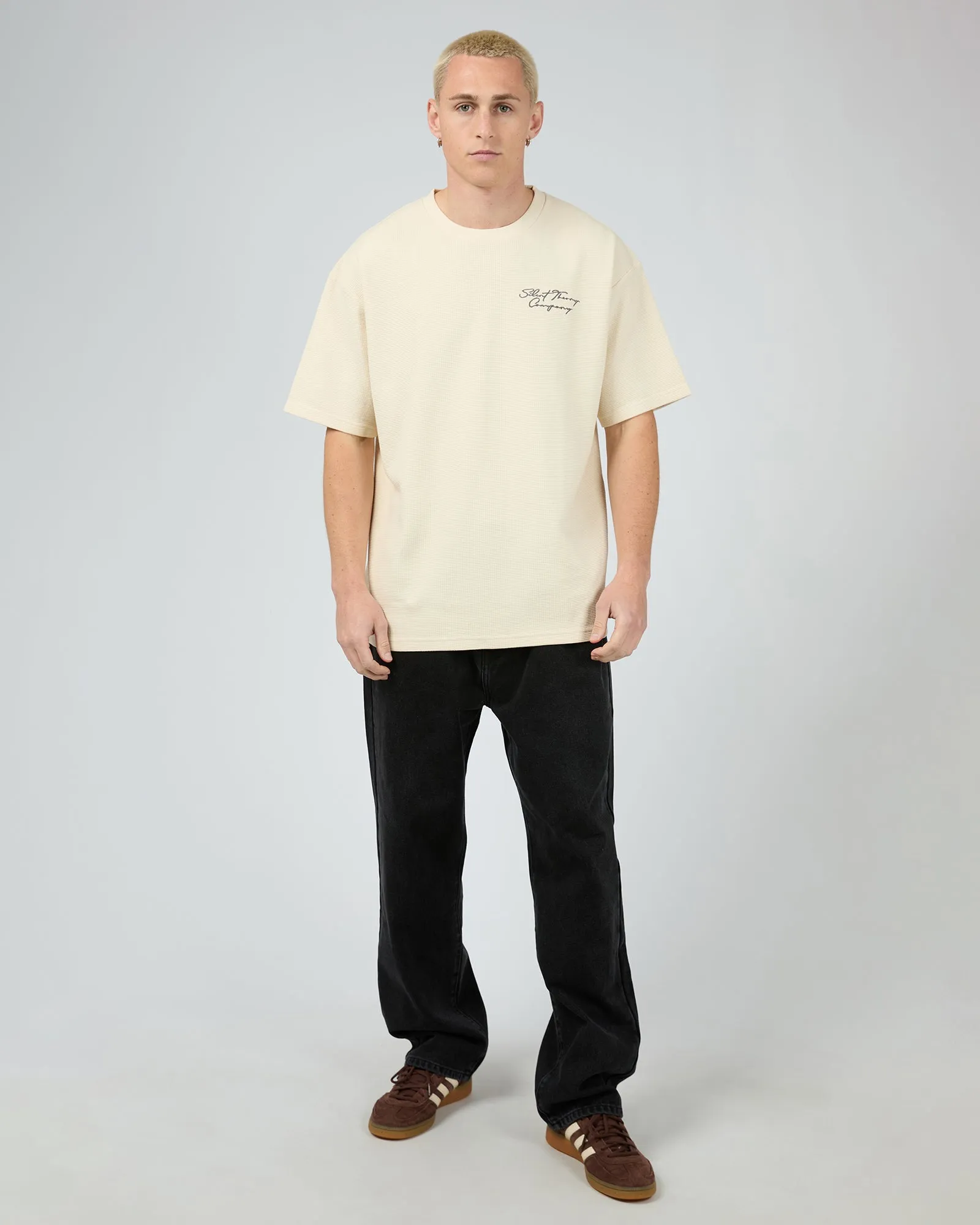 Critical Script Tee Natrual
