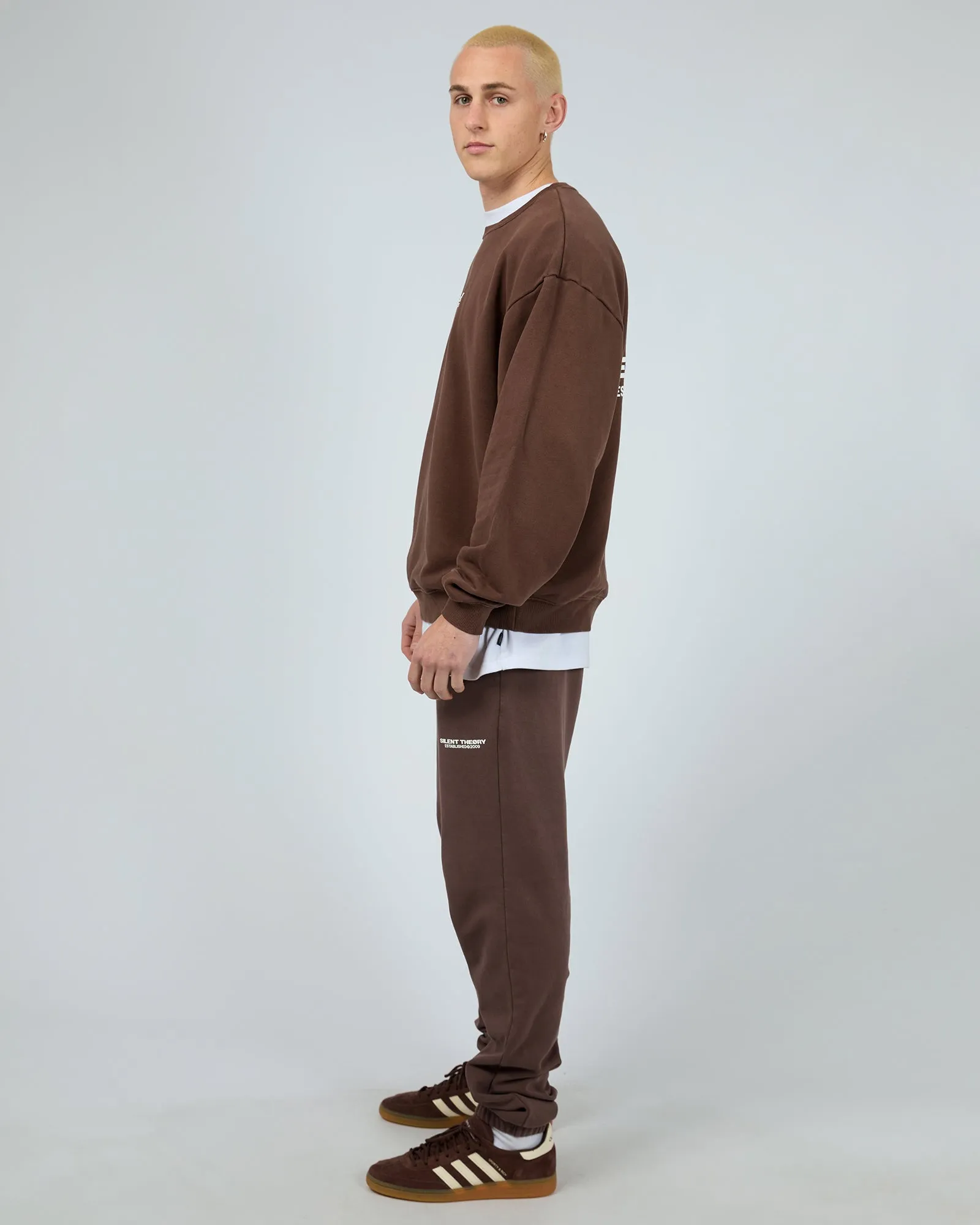 Essential Theory Crew Chocolate