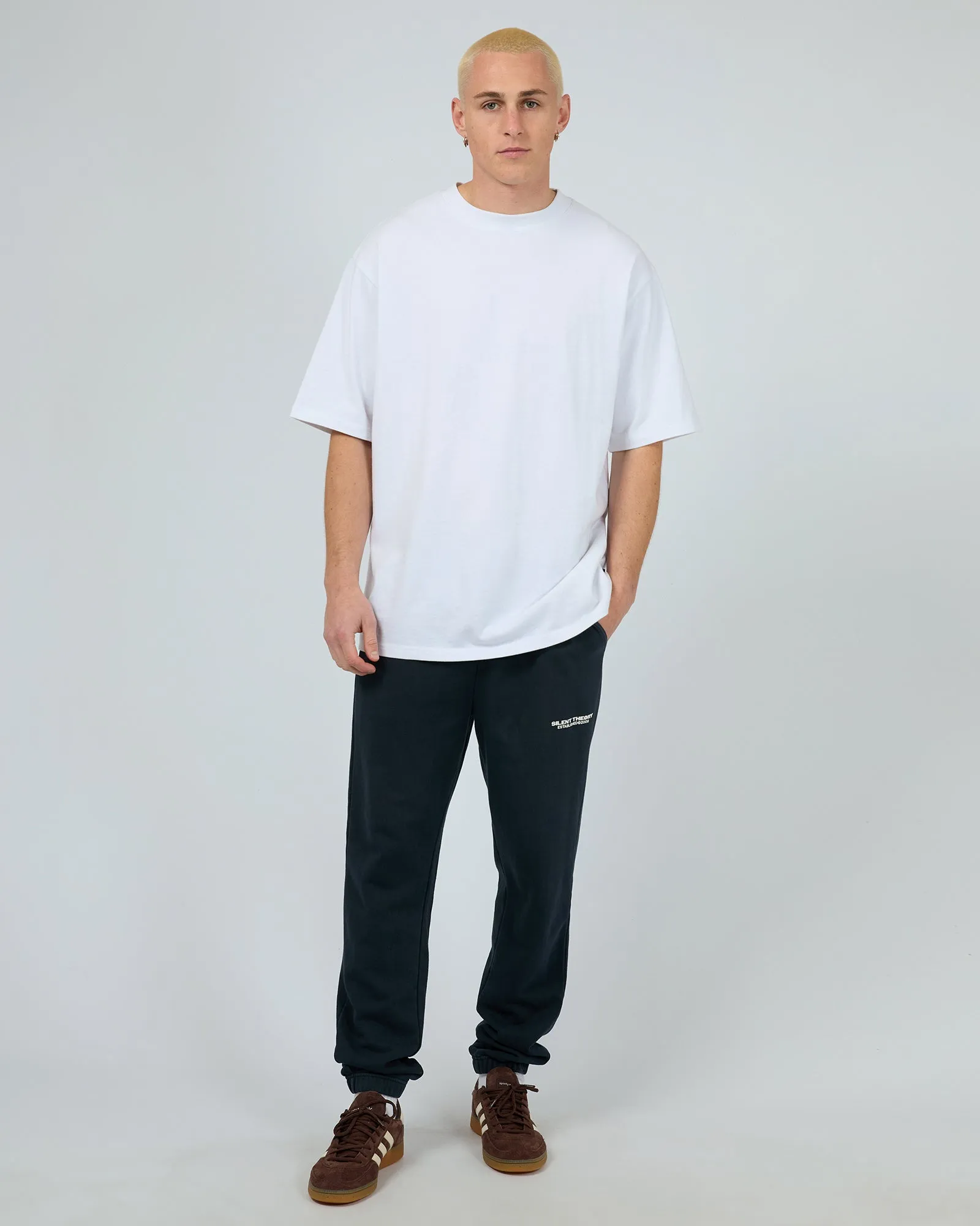 Essential Theory Track Pant Navy