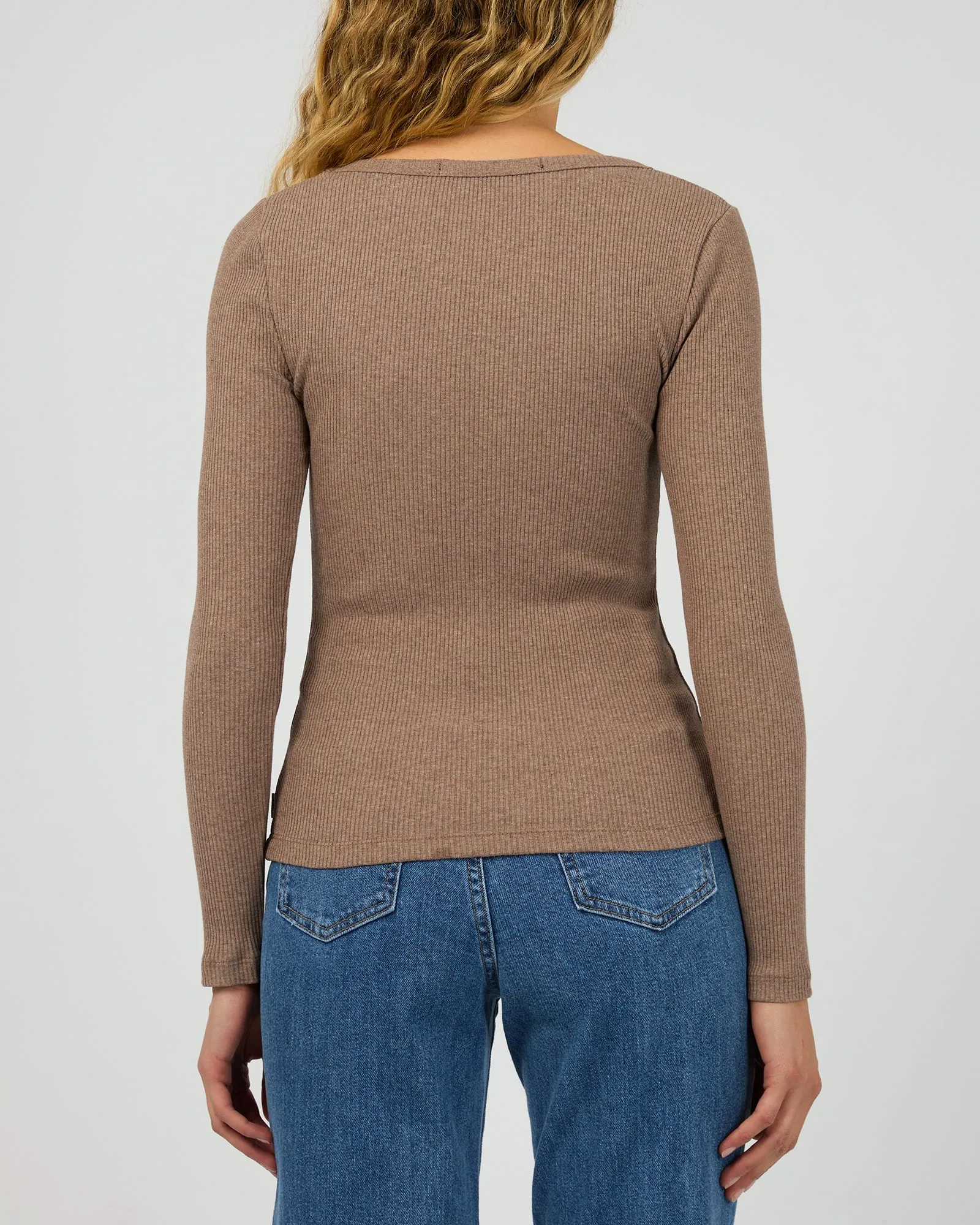 Hazel L/S Tee Brown