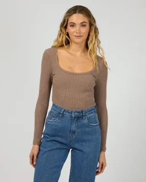 Hazel L/S Tee Brown