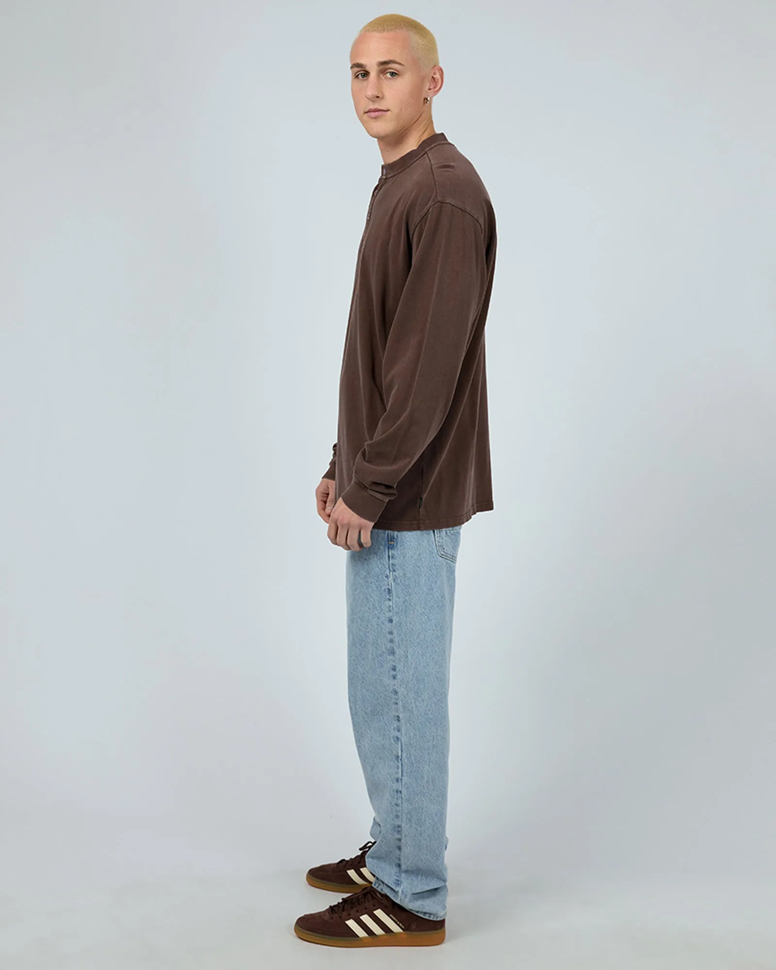 Henley Ls Top Chocolate
