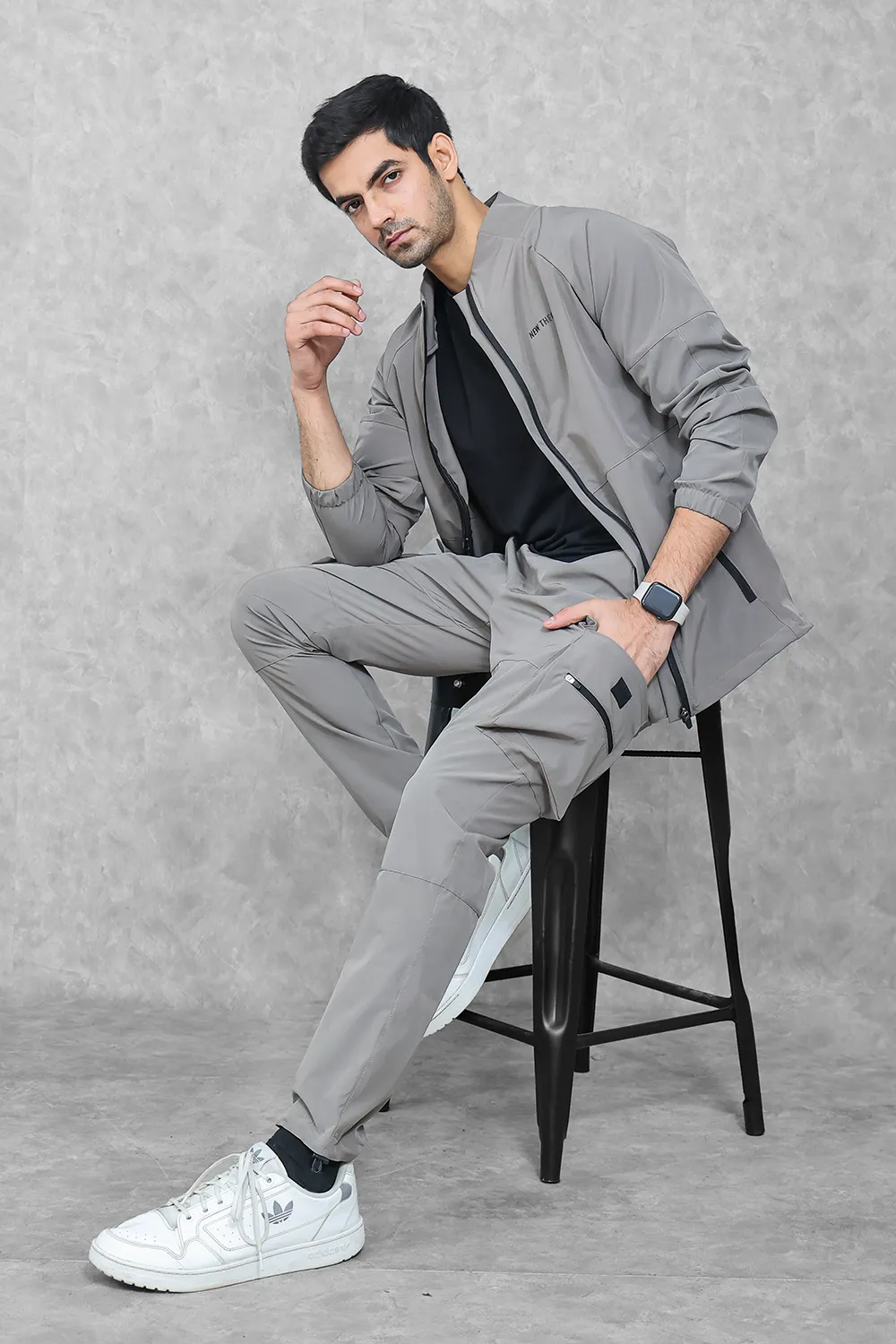 Impact Woven Cargo Tracksuit - Dark Mink