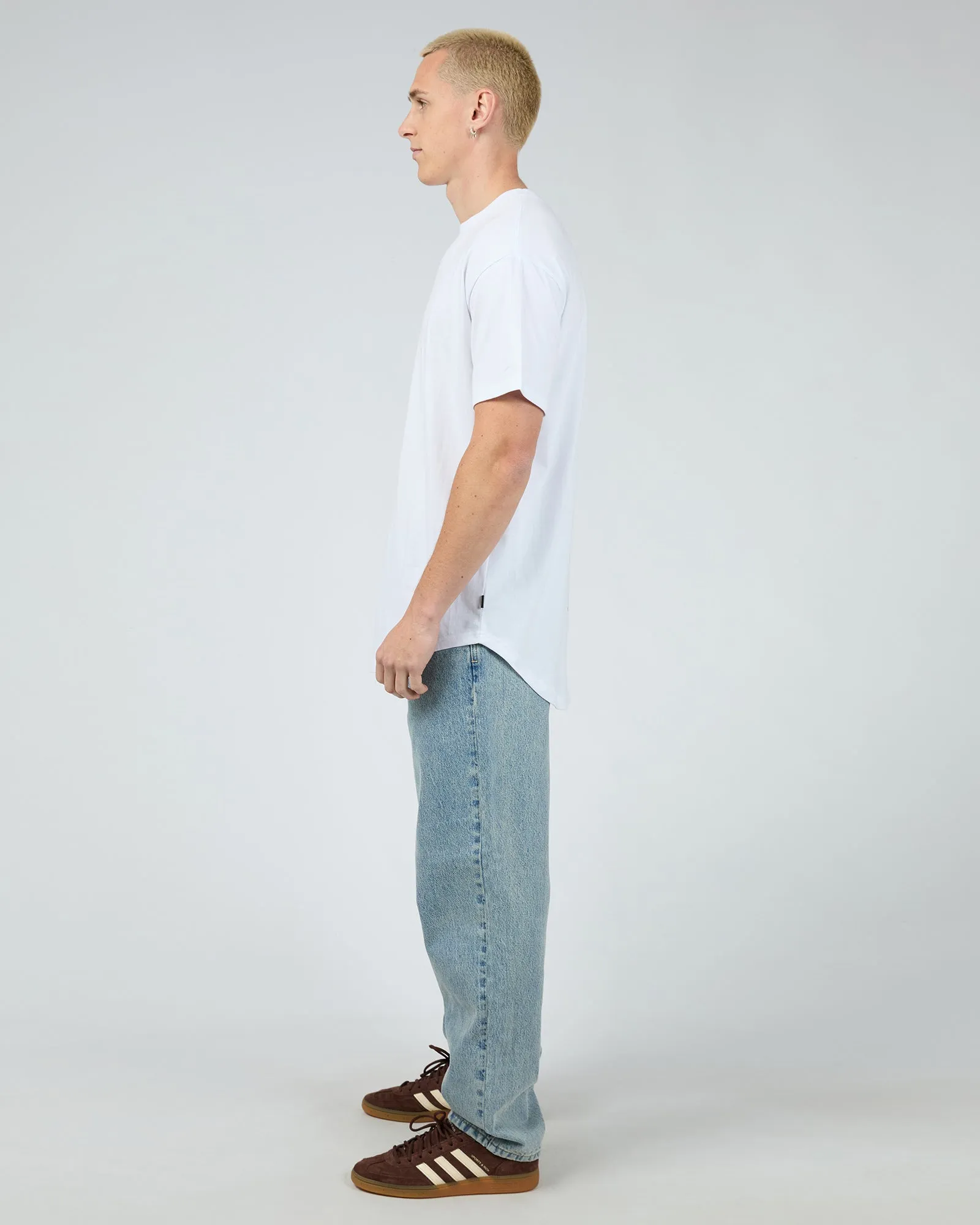 Invest Scoop Tee White