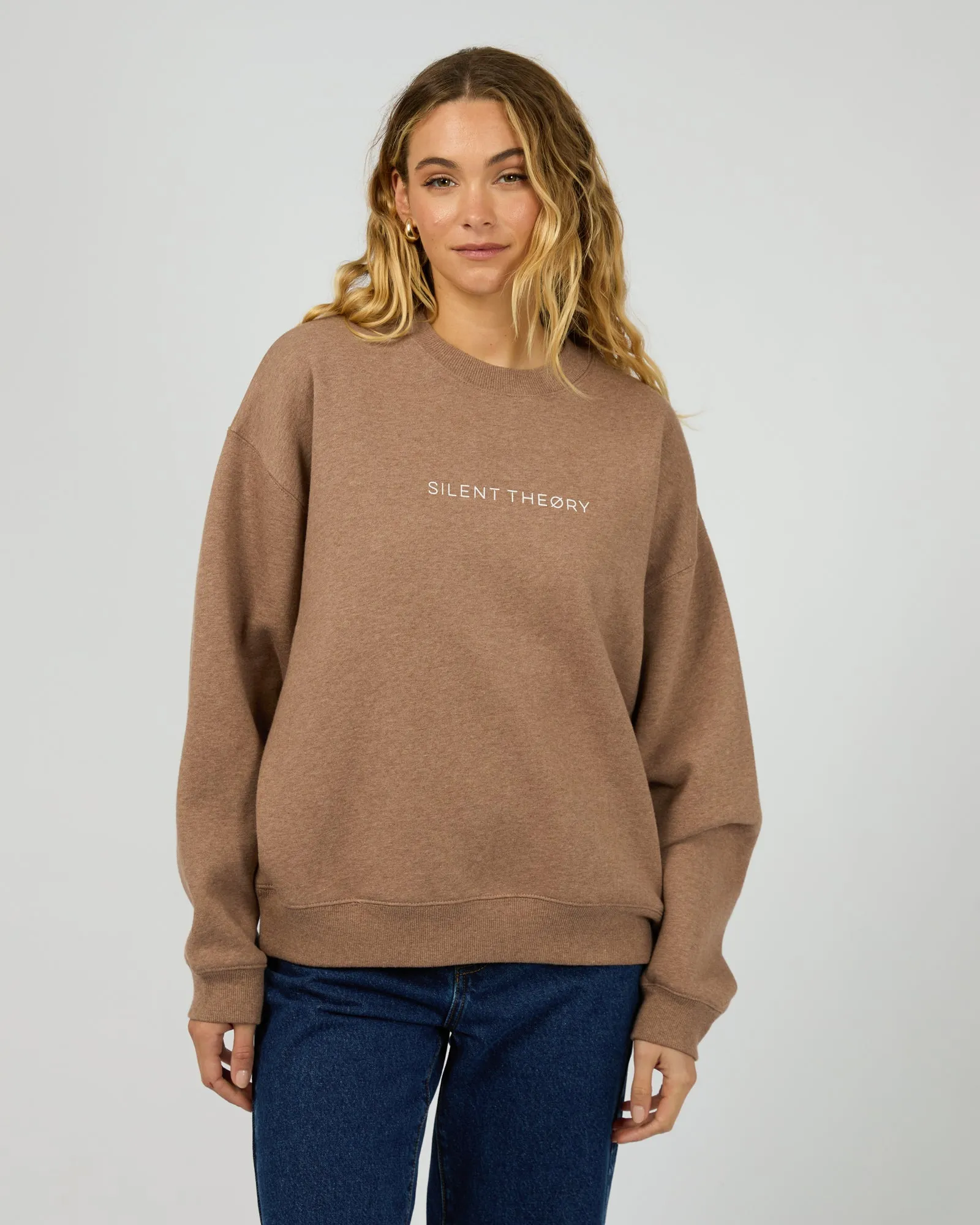 Logo Crew Brown