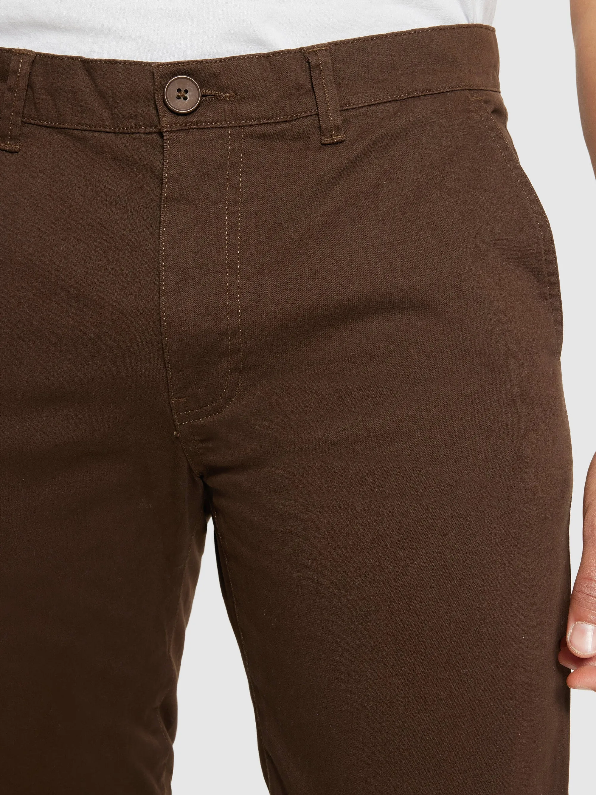 LUCA slim twill chino pants - Demitasse (brown) Knowledge Cotton