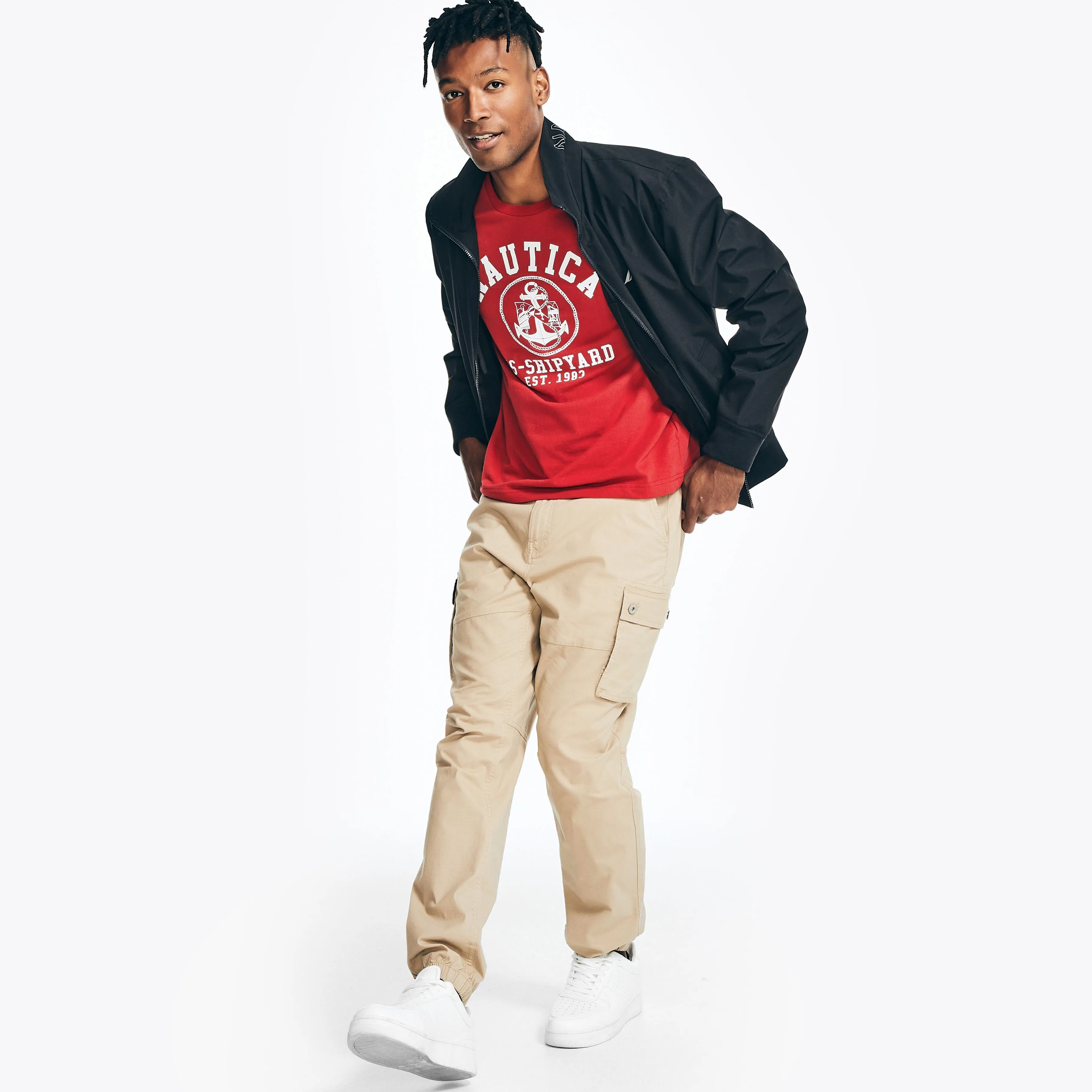 Nautica Mens Sustainably Crafted Graphic Long-Sleeve T-Shirt