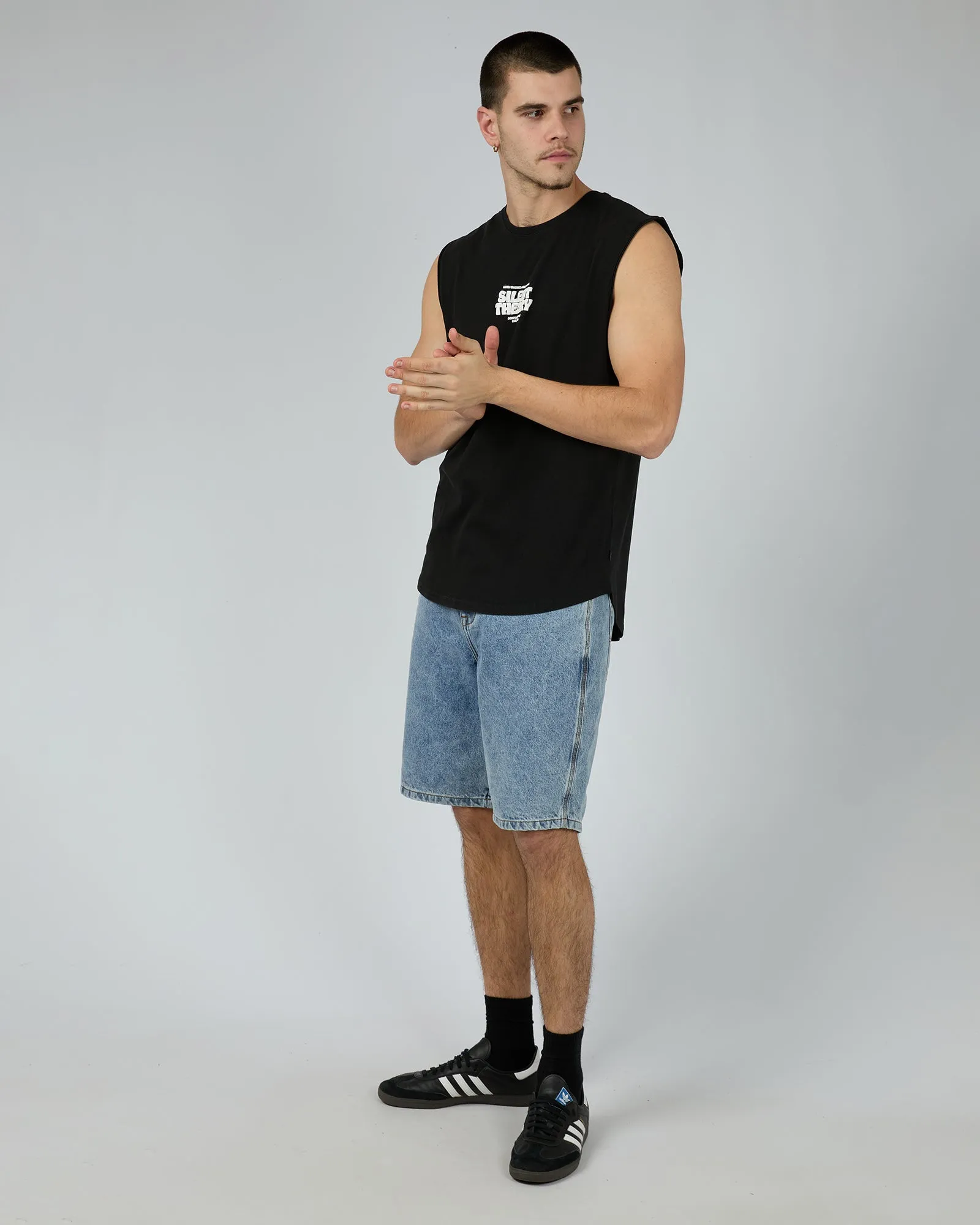 Puffed Muscle Washed Black