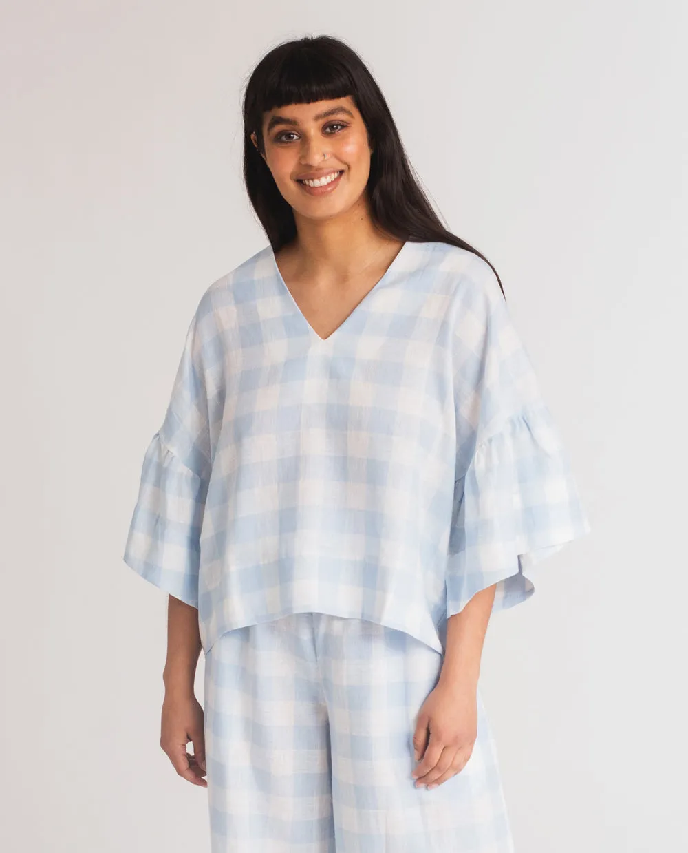 Rita-Gee Linen Gingham Top In Pale Blue