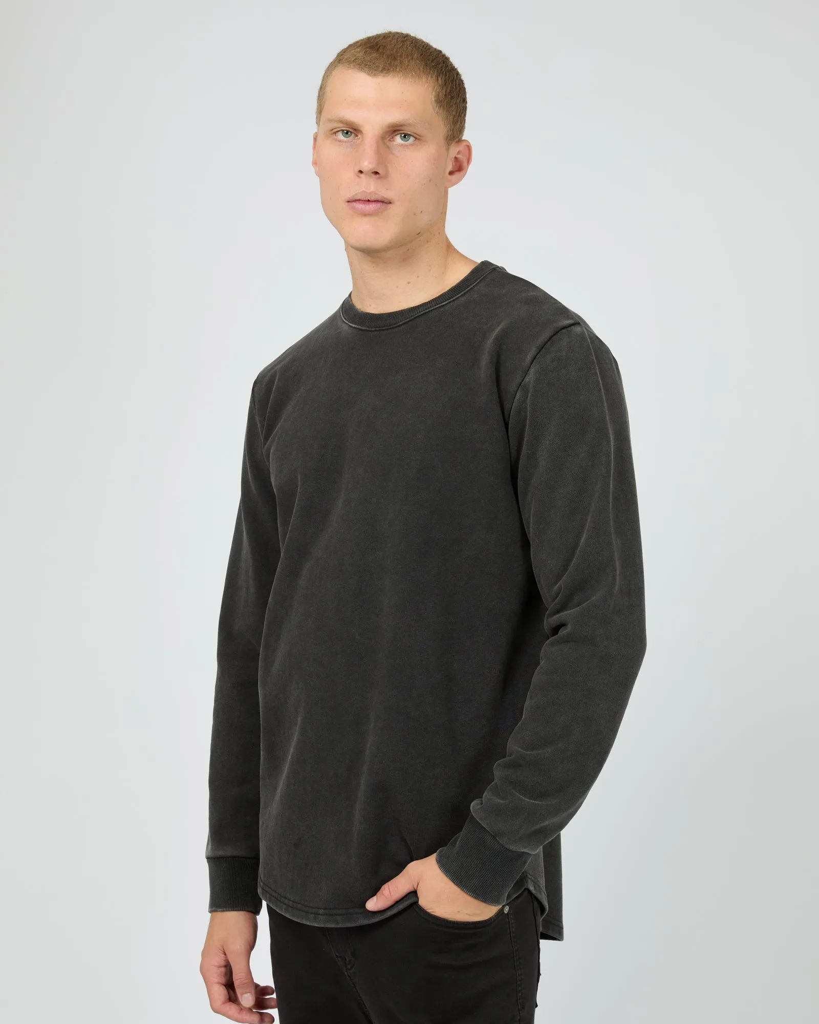 Scoop Crew Washed Black