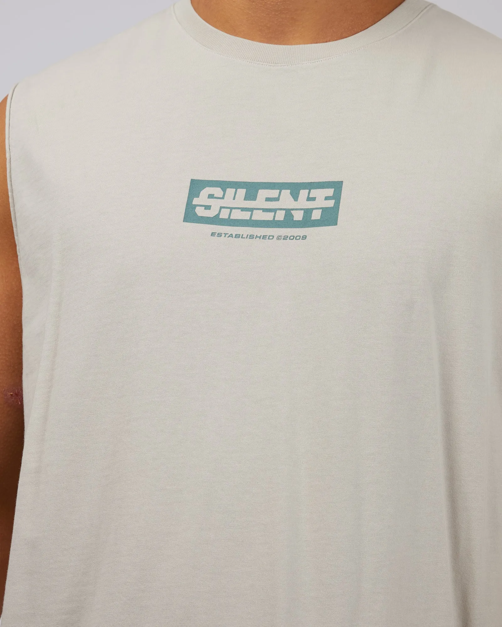 Straight Edge Muscle Grey